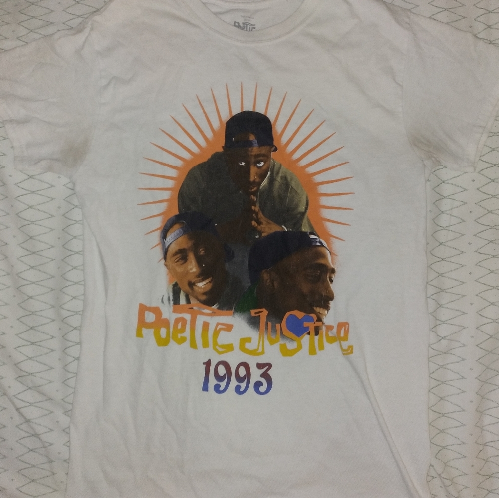 Poetic Justice Graphic Tee Small
